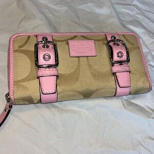 Coach wallet